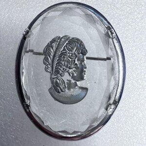 Vintage Warner Cameo Brooch Pin Intaglio Faceted Glass Silver Tone Signed 2X1.5"